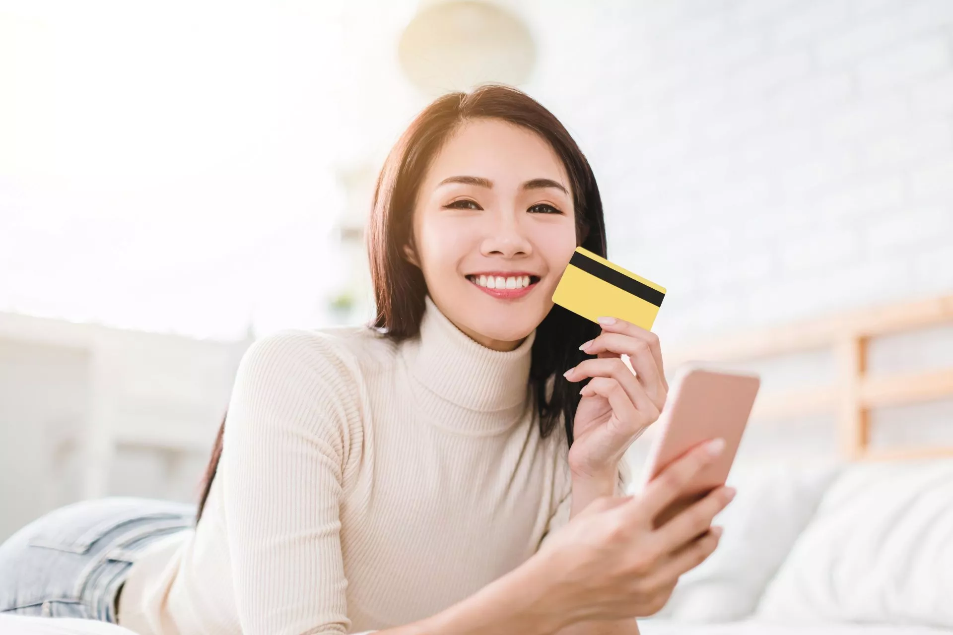 線上刷卡換現金 AI審核:制度變嚴後通過率提升SOP與風控避雷文章縮圖